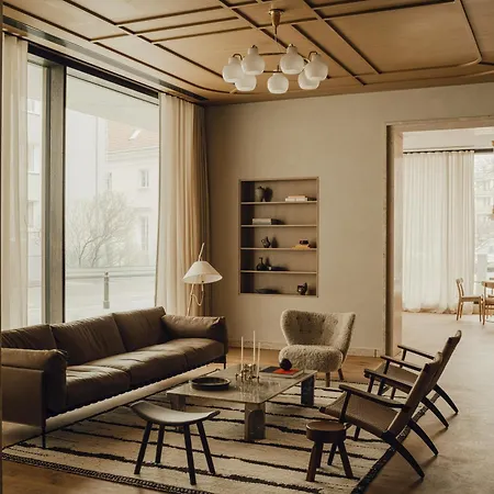 ホテル Puro Stare ワルシャワ